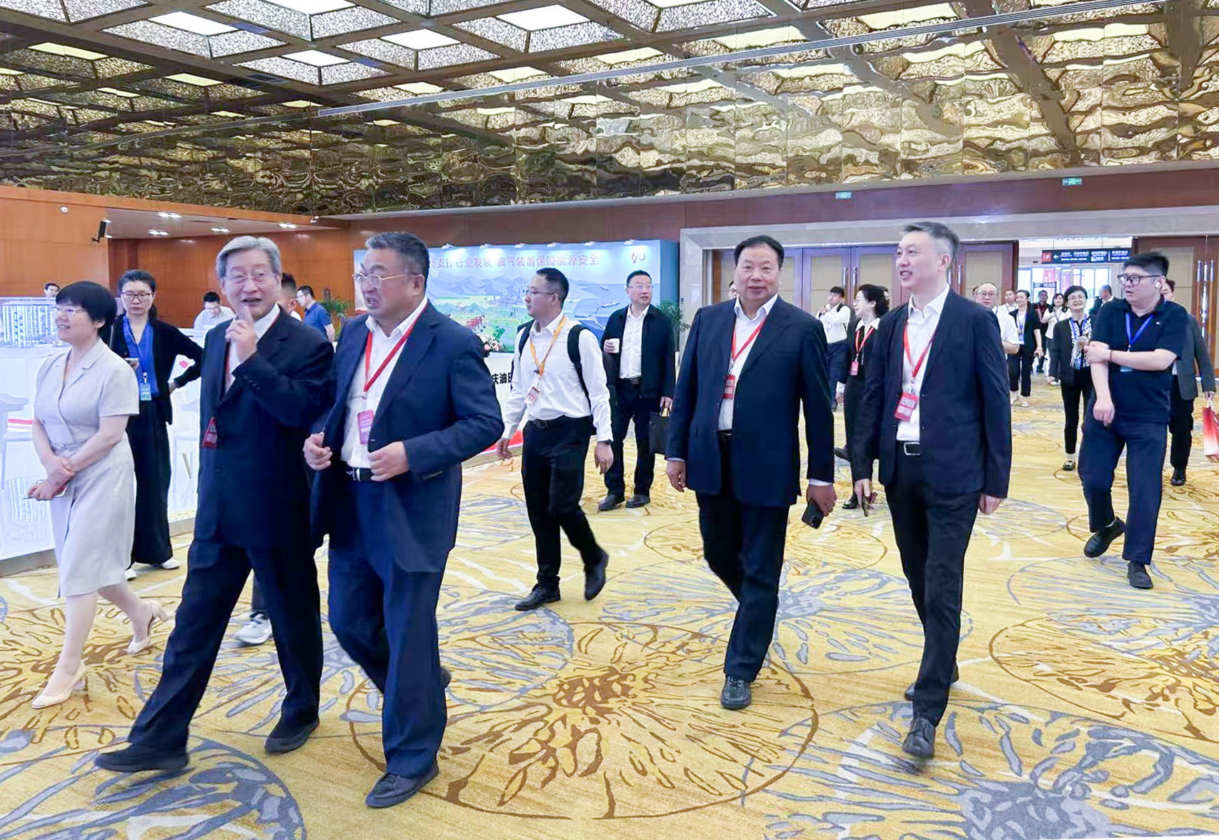 創(chuàng)新引領(lǐng)、科技強(qiáng)機(jī)——神開參加第四屆石油石化裝備產(chǎn)業(yè)科技大會暨科技創(chuàng)新成果展覽會(圖5)